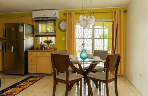 Caribbean Estates House | The Beach House II Bedroom with