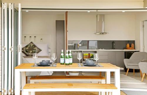 North Wollongong House | The Beach House North Wollongong