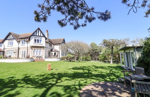 Beer Cottage | THE BEACH HOUSE, pet friendly, character holiday cottage in Beer