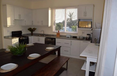 Umkomaas House | The Beach House