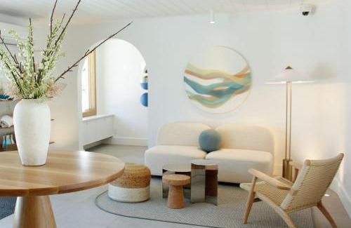 Southampton Hotel | The Beach Motel