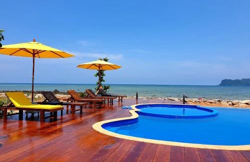Pathio Hotel | The Beach Resort & Residence - SHA Plus