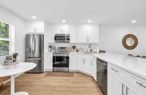 Juno Beach Condo | The Beach Villa in Juno! 1-Steps to the Beach