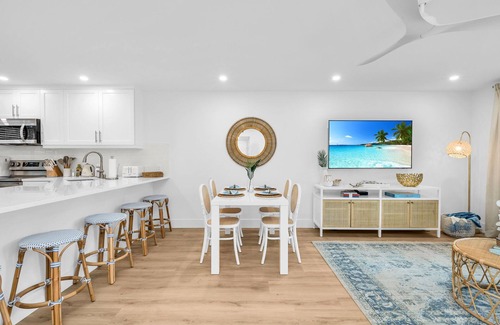 Juno Beach Condo | The Beach Villa in Juno! 1-Steps to the Beach