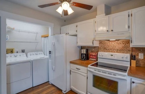Lewes House | The BeachPlumB Retreat-2BR Home in Lewes-Mins to the Beach w/backyard and grill