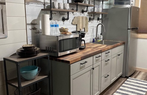 Sterling Apartment | The Bears Den at Catch’em AK