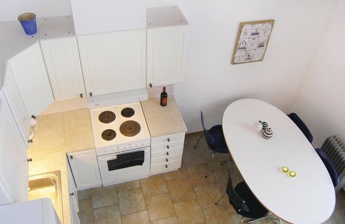 Bolmso House | The beautiful cottage on the island of Bolmsö is located 600 m walk from the lake.