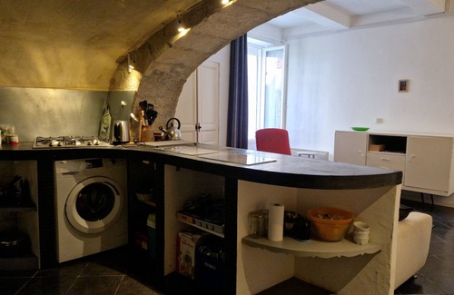 Serignan House | The beauty of the Remparts