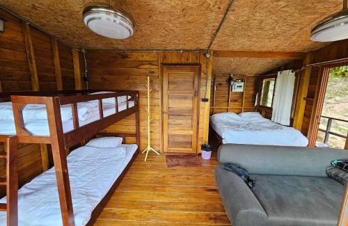 Lan Saka Hotel | The BED Forest Camp Lansaka ฟอเรสแค้มป์ ลานสกา