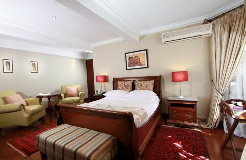 Runda Hotel | The Bedelle