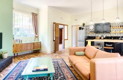 Makhado Apartment | The BeeKeeper's Inn