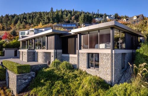 Queenstown City Centre Villa | The Belfast by MajorDomo