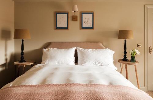 Zeals Hotel | The Bell & Crown