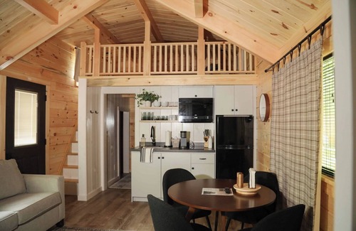 Mingoville Cabin | The Bellefonte Campground presents: Tiny Home | 2 Bedroom with HOT TUB