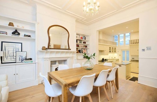 Belsize House | The Belsize Park Place - 6BDR Home with Garden