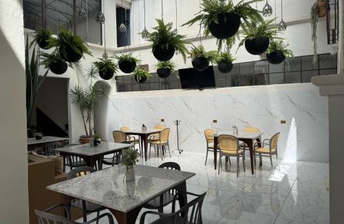 Zona Centro Hotel | The Bersal House