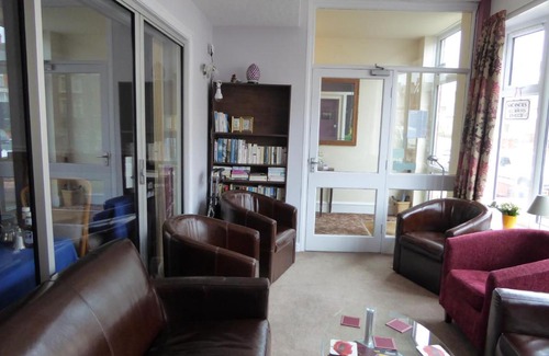 North Shore House | The Berwick - Over 40's Only