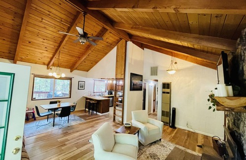 Twain Harte House | The Best Family Forest Cabin
