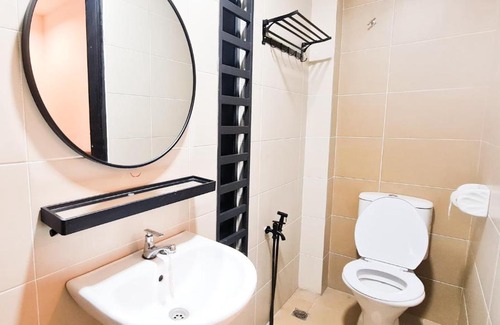 Bayan Lepas Bed & Breakfast | The Best Hotel in Bayan Lepas - THE LOV PENANG