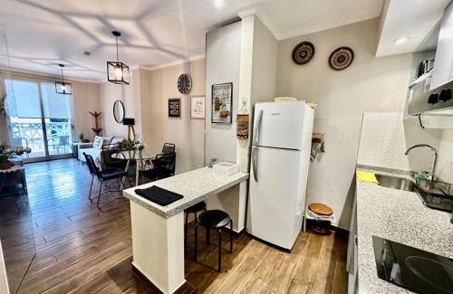 Corrientes Apartment | The Best in Camba Cua, A metros de la costanera y del centro de la ciudad, ubicacion inmejorable, cerca de la playa, a 2 cuadras parque Cambacua dpto moderno, completamente equipado, con balcon, con todo lo necesario para una estadia comoda y placentera