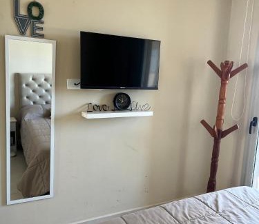 Corrientes Apartment | "The Best in the City" Hermoso departamento amplio, moderno y luminoso, ubicado en el centro de la ciudad, a pocas cuadras de peatonal Junin, a cuadras de plaza torrent y plaza la cruz, edificio moderno con ingreso digital, hasta 4 personas