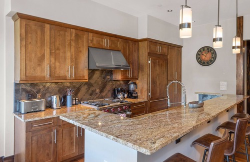 Mountain Village Condo | The Best of Elkstone.great winter rates!
