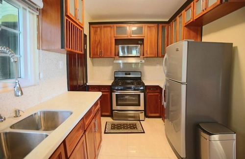 IronShore Estates House | The Best Vacation 2 Bedrooms Townhouse in MoBay