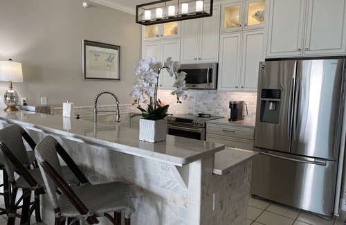 Orange Beach Condo | The BEST view on the island! Luxury 4BR/4.5BA HUGE balcony, walk to restaurants!