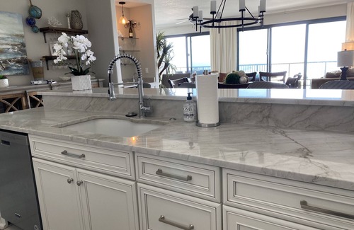 Orange Beach Condo | The BEST view on the island! Luxury 4BR/4.5BA HUGE balcony, walk to restaurants!