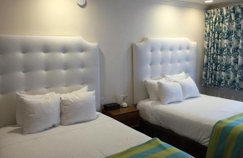 Beverly Grove Hotel | The Beverly Laurel Hotel at West Hollywood