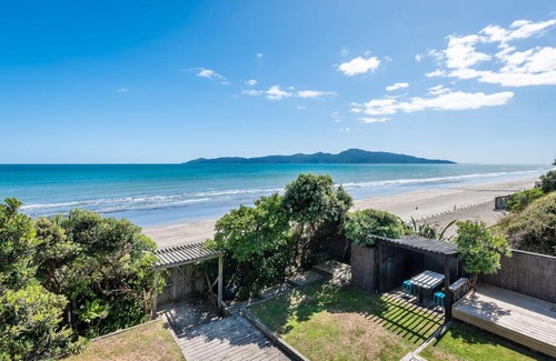 Raumati South House | The Big Bach