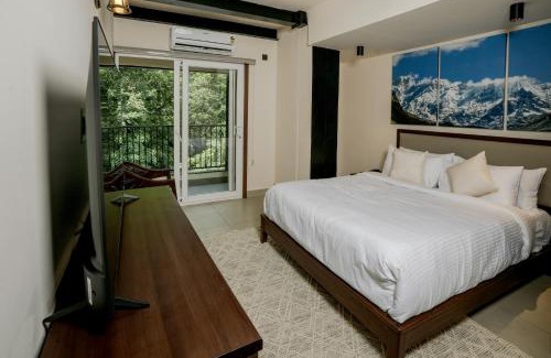Shivpuri Hotel | The Big Bridge- A Boutique Hotel On A Bridge