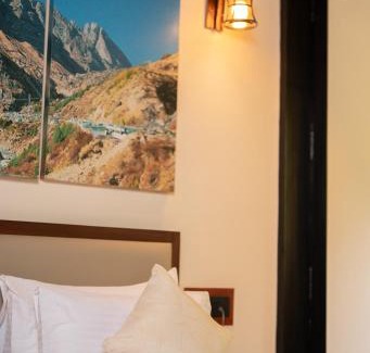 Shivpuri Hotel | The Big Bridge- A Boutique Hotel On A Bridge
