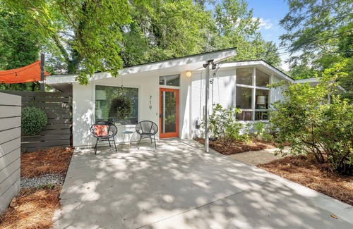 Auburn - Opelika House | The Big Chill