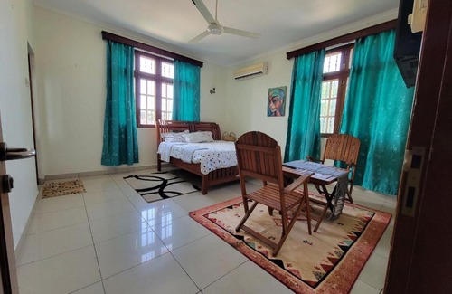 Mbezi Beach Villa | The big group 8 bedrooms comfort Villa