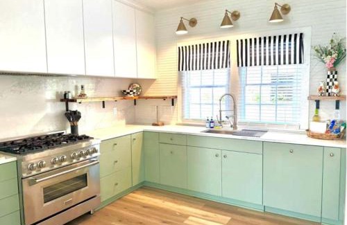 Old Town House | The Big Twisted Oaks