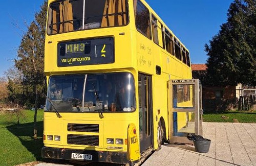 Montchevrier House | The Big Yellow Bus