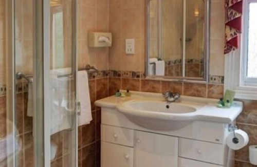 Scaynes Hill Hotel | The Birch Hotel