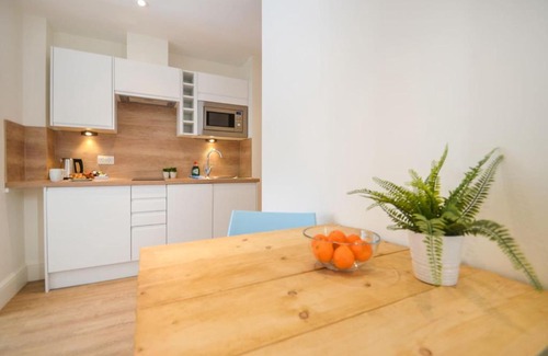 West Bridgford Apartment | The Birchover Residences Trent Bridge