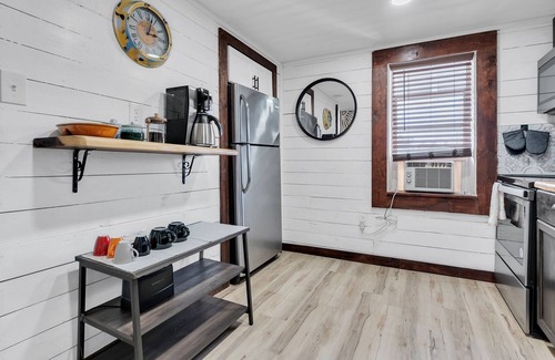 St. Petersburg - Clearwater Apartment | The Bird House Apartment at The Urban Standard #2
