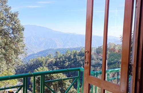 Shimla House | The Bird House
