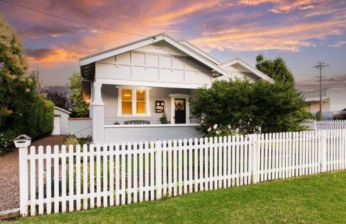 Central Mudgee House | The Birdhouse - Your Well-deserved Country Retreat