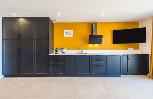 Plerin Apartment | "The Black" - Vue mer & parking aux Rosaires