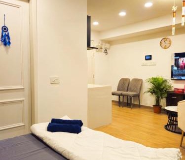 Viman Nagar Apartment | The Blackwood Studio