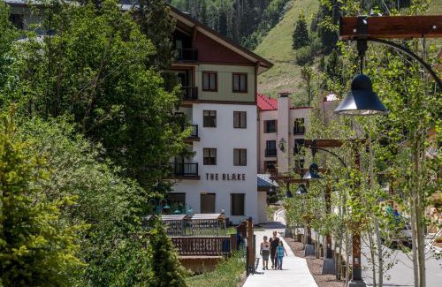 Taos Ski Valley Hotel | The Blake at Taos Ski Valley