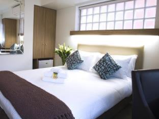 Randwick Hotel | The Blenheim