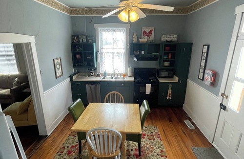 Hermann House | The Bloom Housenn