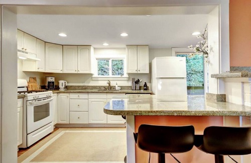 Nevada City House | The Bloomfield Cottage-Freshly Updated & Designed