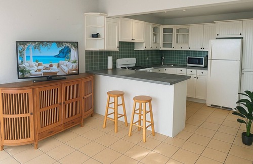 East End Villa | The Blu-Edge - 3-bedroom Beach Villa Oceanview + FREE Wyndham Resort Access
