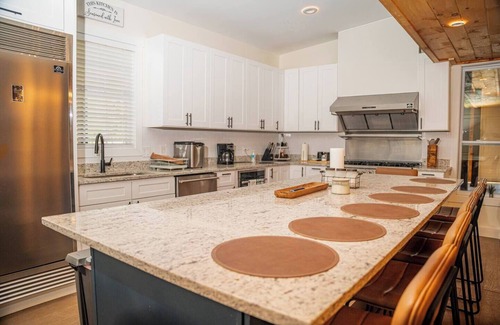 Murfreesboro House | The Blue Barn at the MeadowCreek
